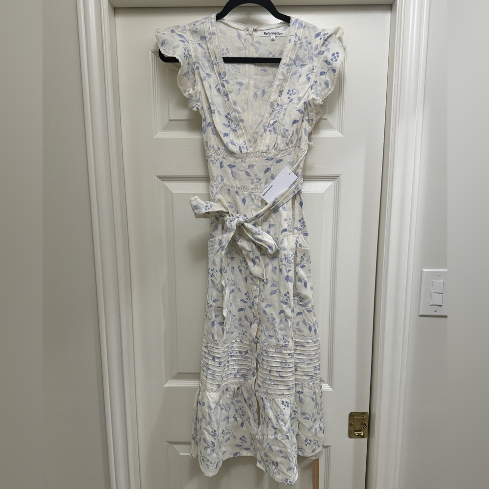 Reformation Lili Linen Midi Dress with Laurel Print - Picture 6 of 11